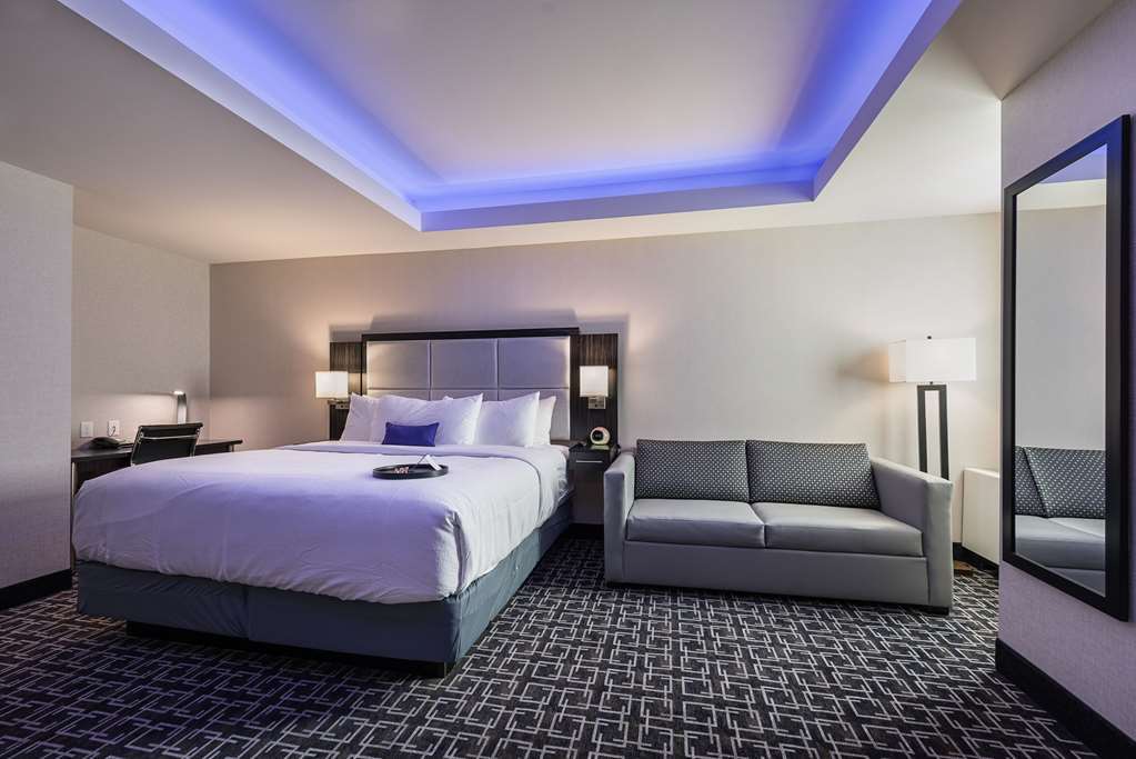 Luminn Hotel Minneapolis, Ascend Hotel Collection Room photo