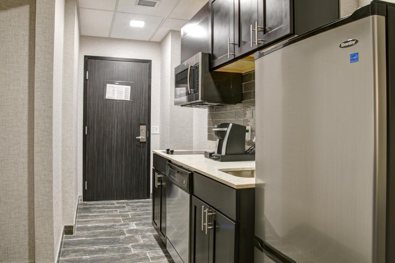 Luminn Hotel Minneapolis, Ascend Hotel Collection Room photo